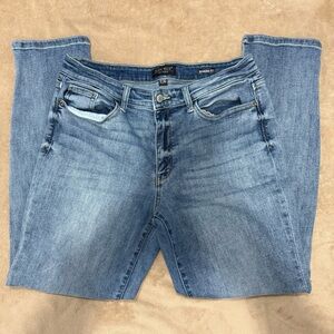 Judy Blue Boyfriend Fit Light Blue Women's Jeans - Size 11/30